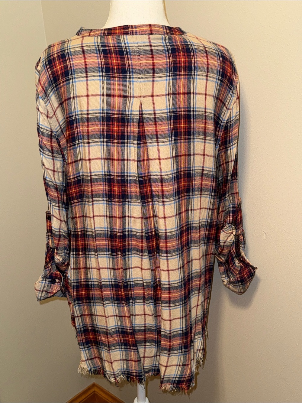 New Women’s Plaid Knit Long Sleeve Tunic Top - Large - Picture 3 of 8